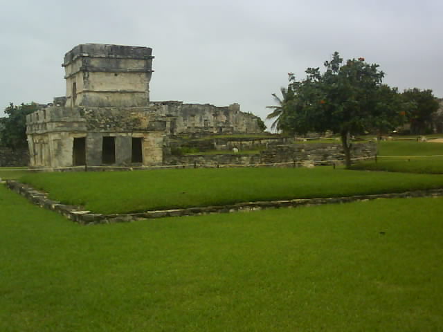 021 Tulum Ruins 12th Feb 2011.jpg